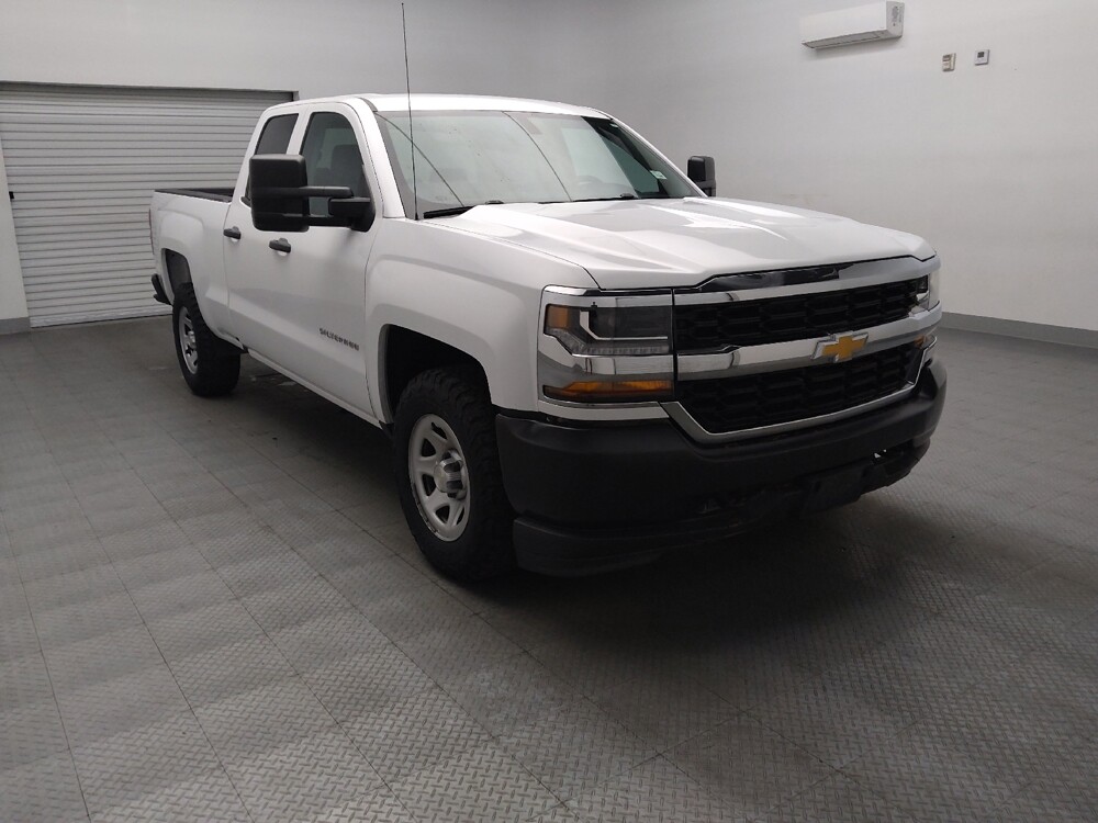 2018 Chevrolet Silverado 1500 in Lewisville, TX 75067 - 18140989 13