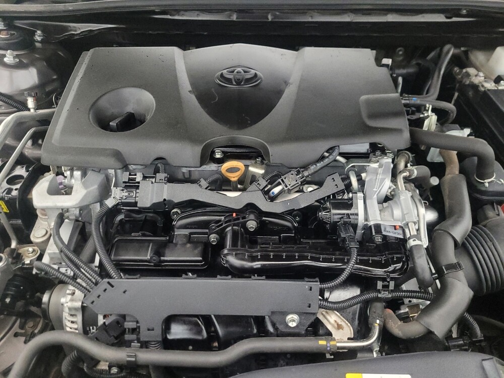 2020 Toyota Camry in Chandler, AZ 85225 - 18140994 30