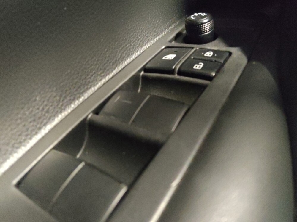 2022 Toyota Corolla in Glendale, AZ 85301 - 18140996 27