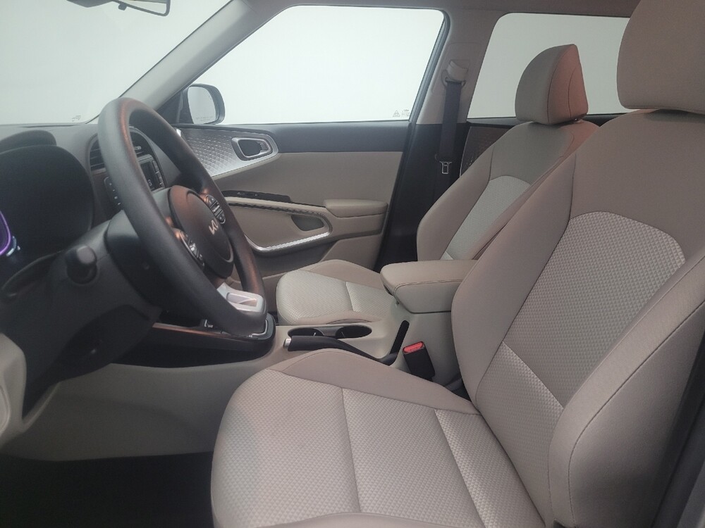 2025 Kia Soul in Phoenix, AZ 85022 - 18140997 17