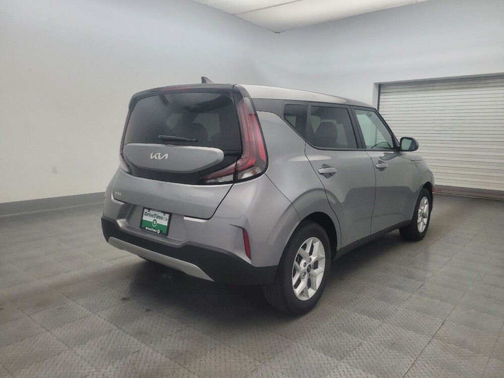 2025 Kia Soul in Phoenix, AZ 85022 - 18140997 9