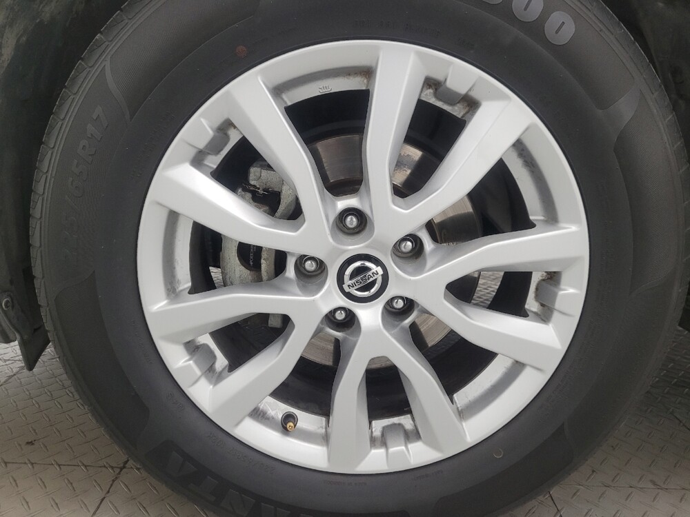 2020 Nissan Rogue in Tucson, AZ 85705 - 18141000 31