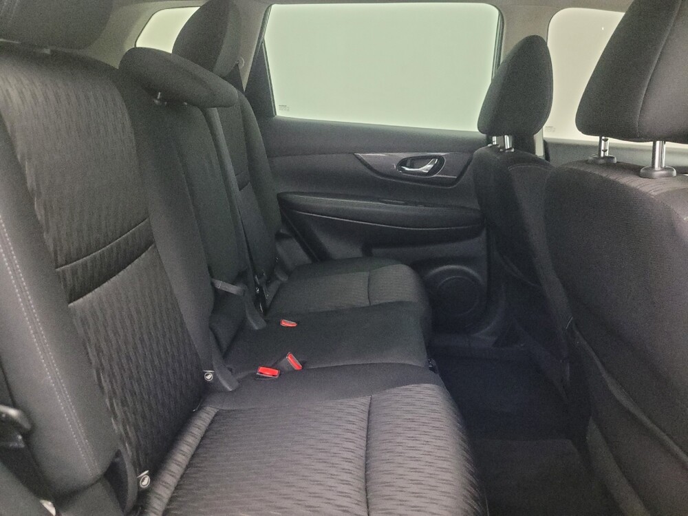 2020 Nissan Rogue in Tucson, AZ 85705 - 18141000 19