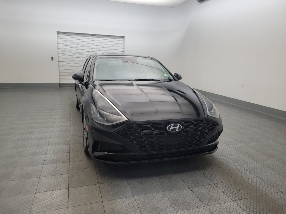 2020 Hyundai Sonata in Glendale, AZ 85301 - 18141006 14
