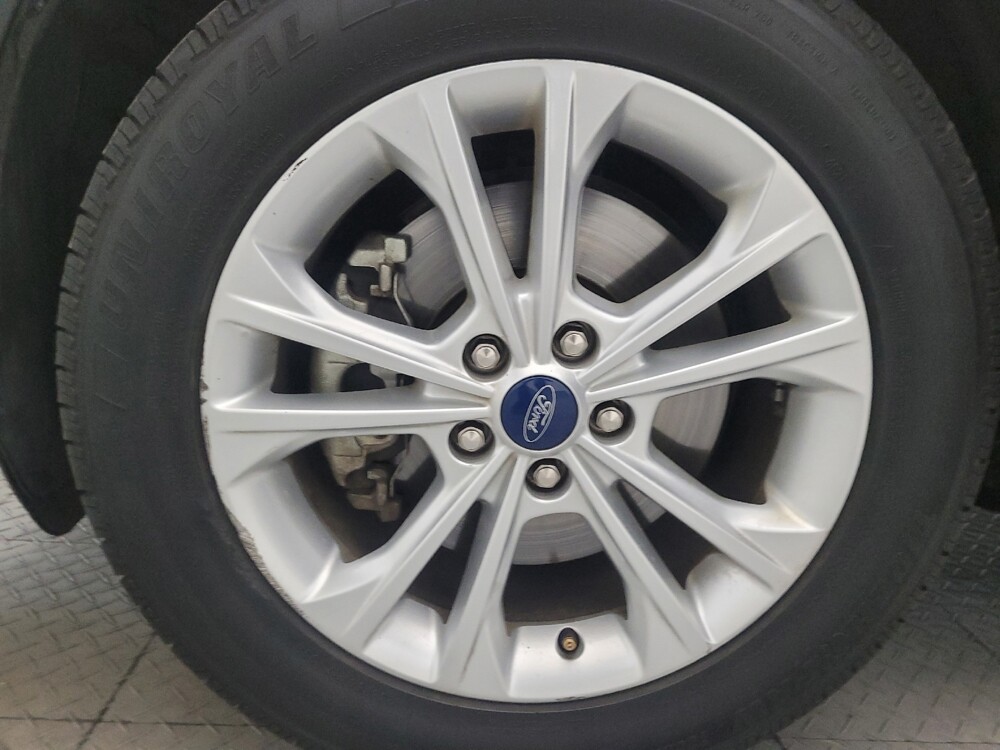 2019 Ford Escape in Phoenix, AZ 85022 - 18141011 31