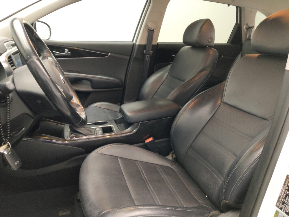 2018 Kia Sorento in Athens, GA 30606 - 18141013 17