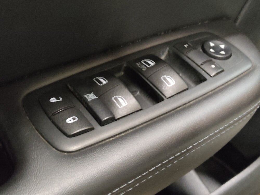 2015 Chrysler 200 in Plano, TX 75074 - 18141014 27