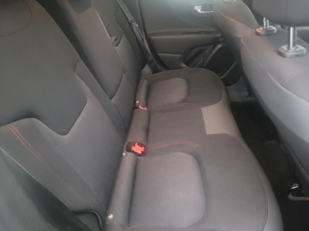 2021 Jeep Renegade in Lakeland, FL 33815 - 18141016 19