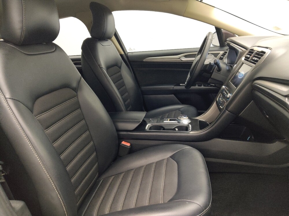 2017 Ford Fusion in Savannah, GA 31419 - 18141026 21
