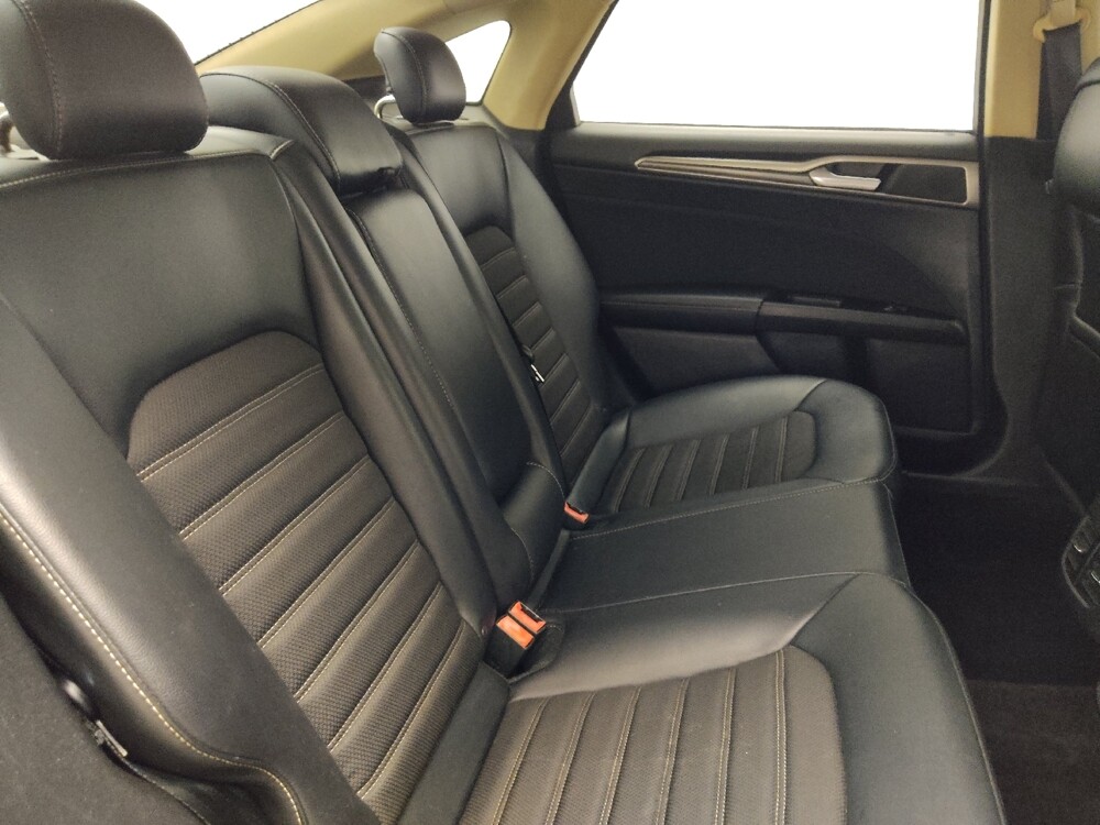 2017 Ford Fusion in Savannah, GA 31419 - 18141026 19