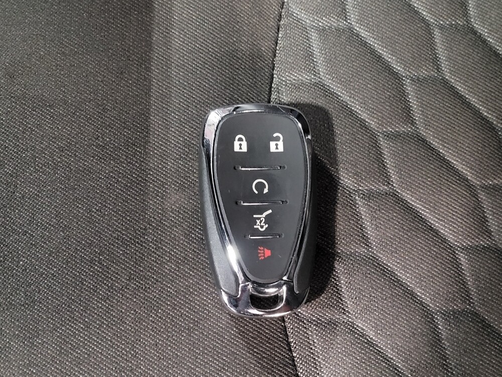 2019 Chevrolet Equinox in Jacksonville, FL 32225 - 18141027 32