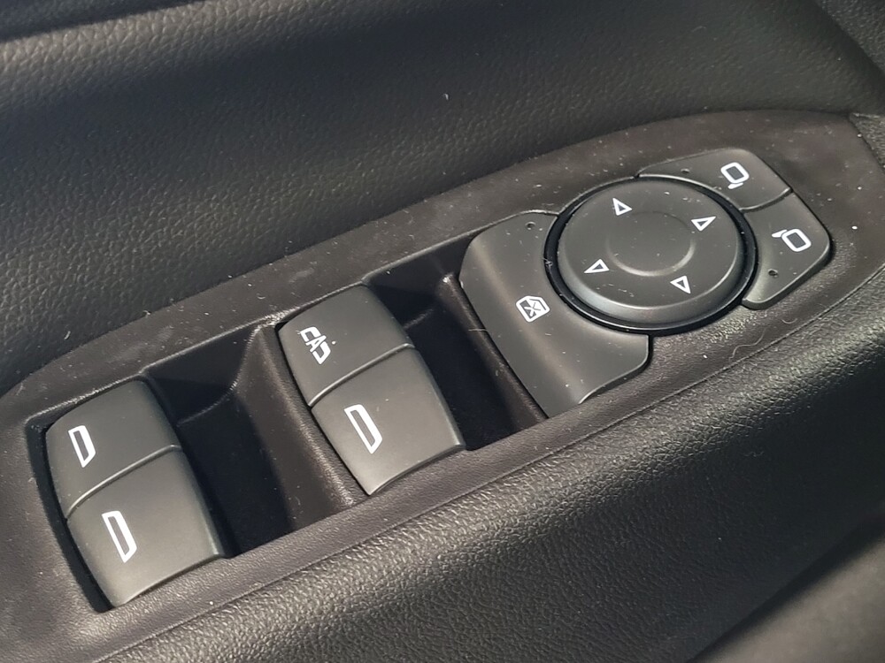 2019 Chevrolet Equinox in Jacksonville, FL 32225 - 18141027 27