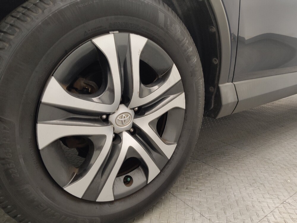 2018 Toyota RAV4 in Kissimmee, FL 34744 - 18141029 31