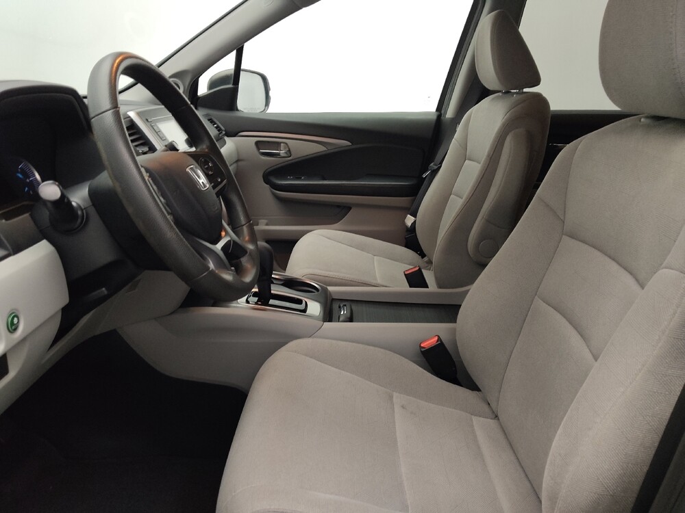 2020 Honda Pilot in Lauderdale Lakes, FL 33313 - 18141035 17