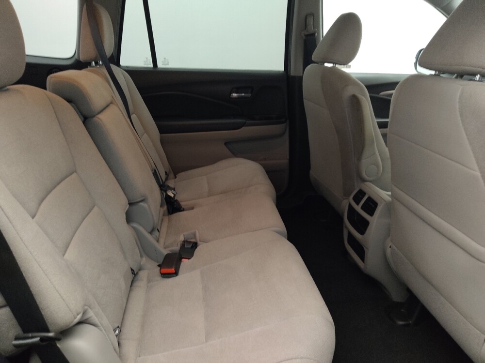 2020 Honda Pilot in Lauderdale Lakes, FL 33313 - 18141035 19