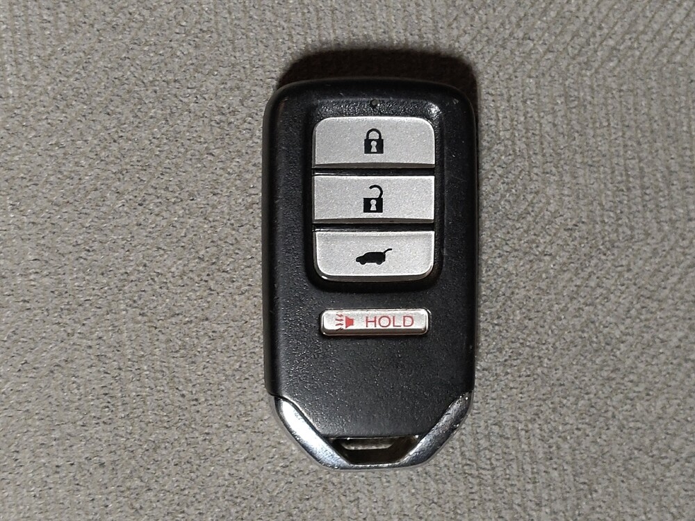 2020 Honda Pilot in Lauderdale Lakes, FL 33313 - 18141035 32