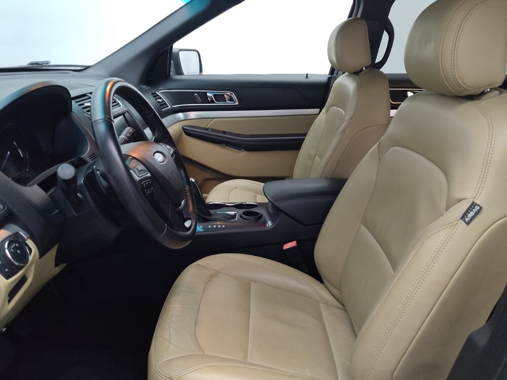 2017 Ford Explorer in Savannah, GA 31419 - 18141036 17