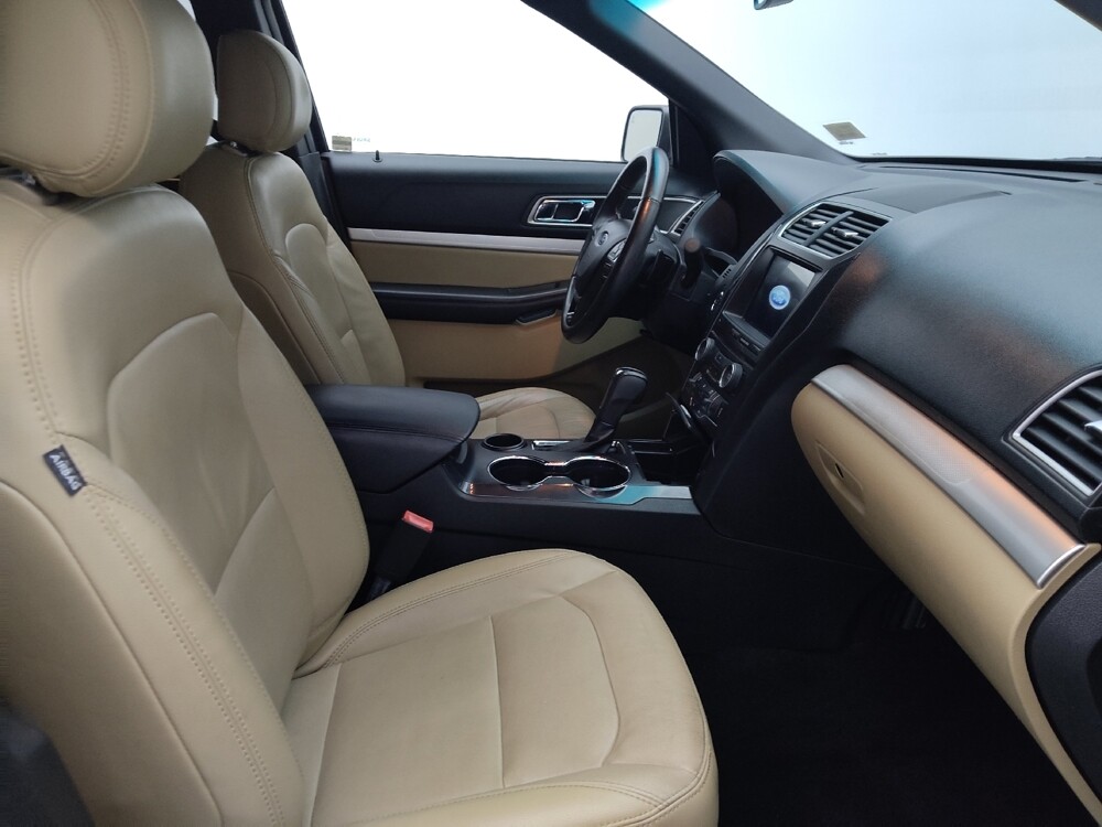 2017 Ford Explorer in Savannah, GA 31419 - 18141036 21