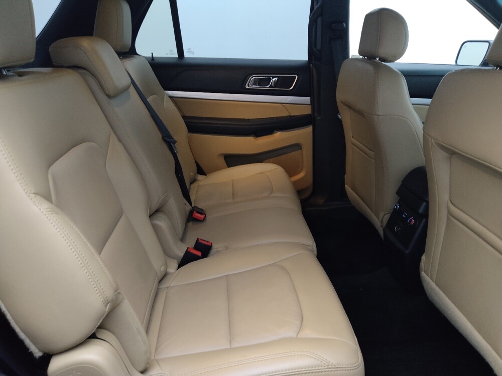 2017 Ford Explorer in Savannah, GA 31419 - 18141036 19