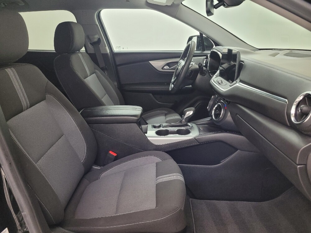 2024 Chevrolet Blazer in St. Louis, MO 63125 - 18141042 21