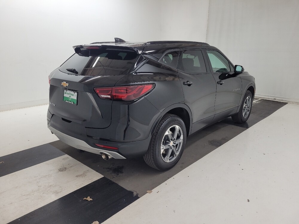 2024 Chevrolet Blazer in St. Louis, MO 63125 - 18141042 9