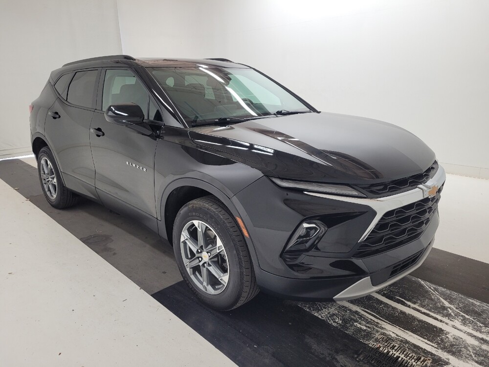 2024 Chevrolet Blazer in St. Louis, MO 63125 - 18141042 13