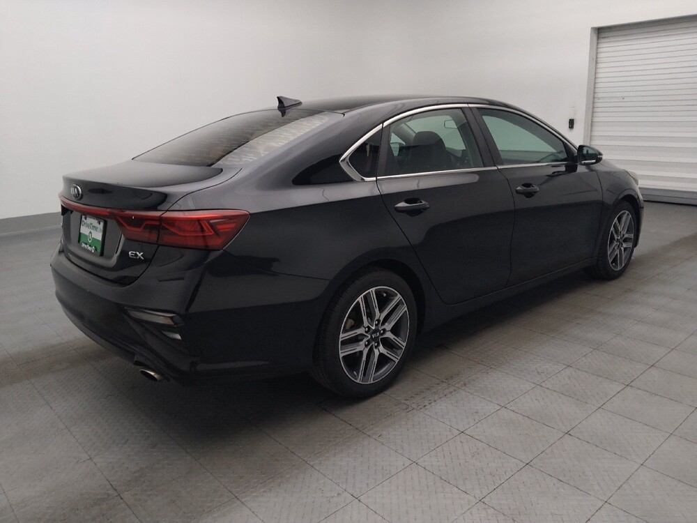 2019 Kia Forte in Savannah, GA 31419 - 18141052 10