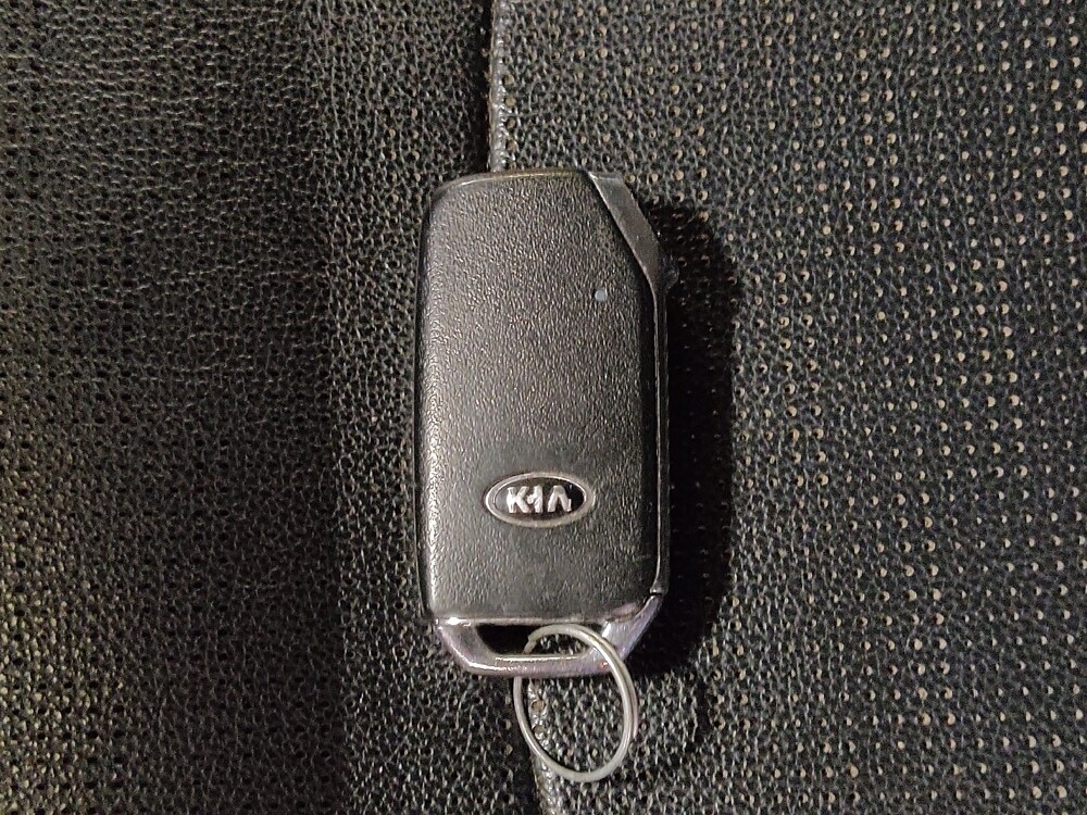 2019 Kia Forte in Savannah, GA 31419 - 18141052 32