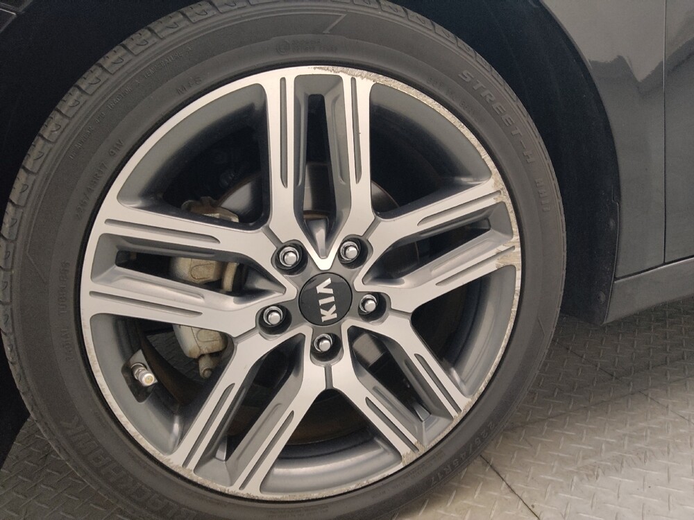 2019 Kia Forte in Savannah, GA 31419 - 18141052 31