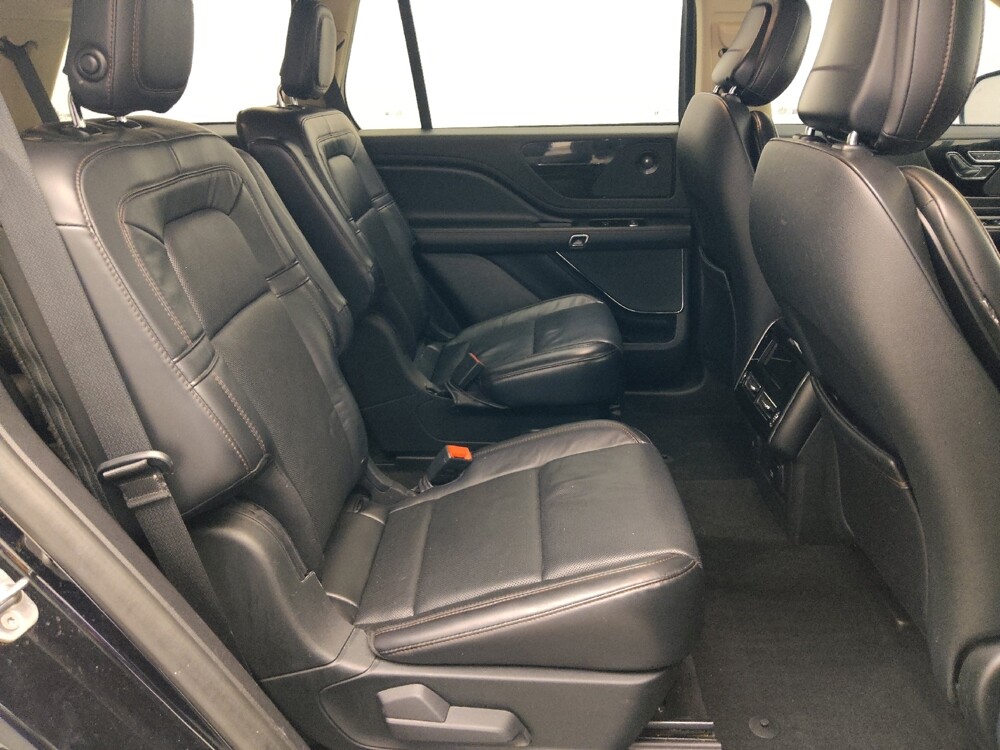 2020 Lincoln Aviator in Orlando, FL 32808 - 18141055 19