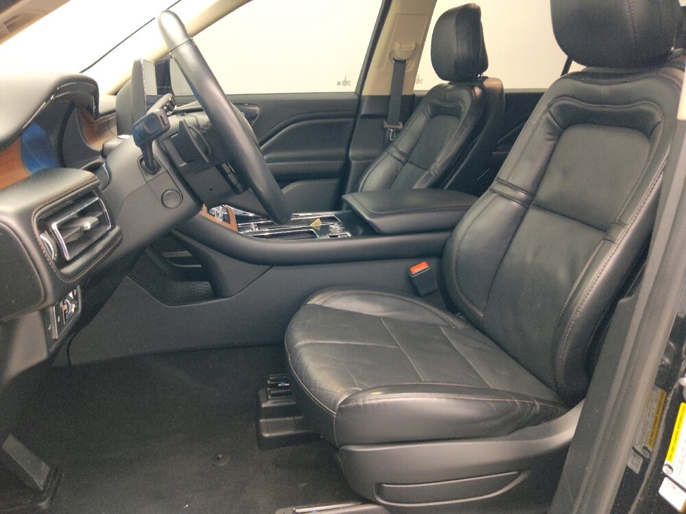 2020 Lincoln Aviator in Orlando, FL 32808 - 18141055 17