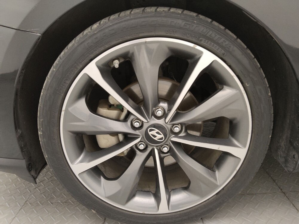 2019 Hyundai Veloster in Raleigh, NC 27604 - 18141065 31