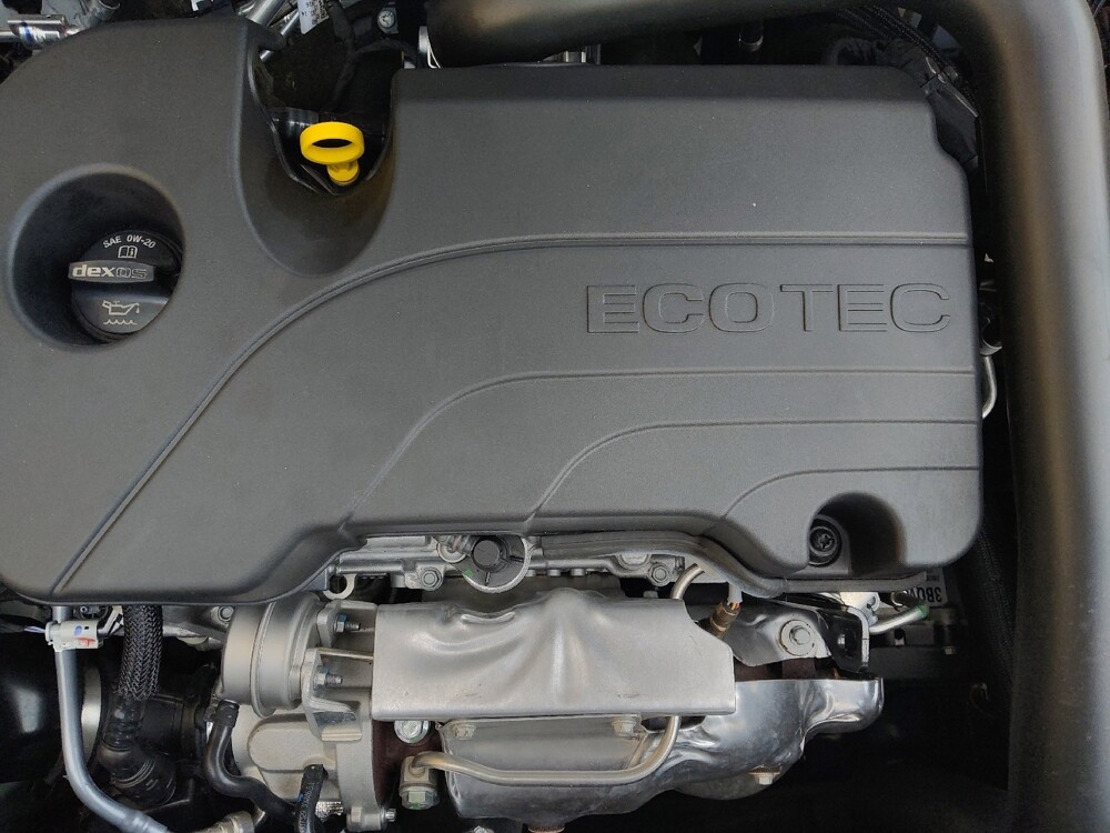 2023 Chevrolet Equinox in Raleigh, NC 27604 - 18141067 30