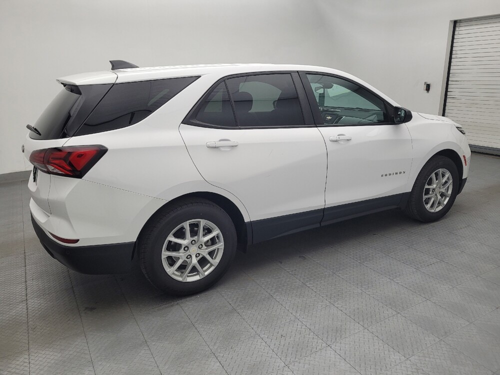2023 Chevrolet Equinox in Raleigh, NC 27604 - 18141067 10
