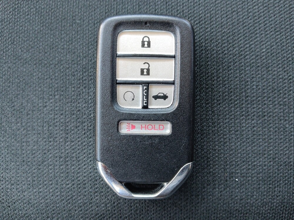 2021 Honda Civic in Greenville, SC 29607 - 18141070 32