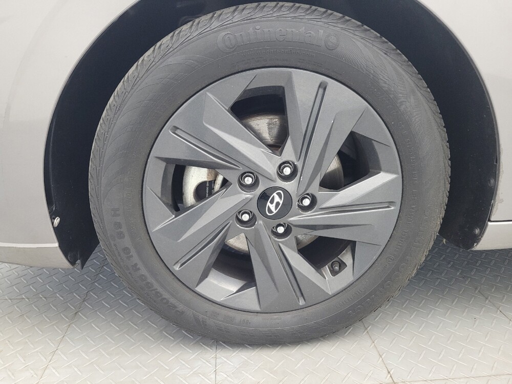2022 Hyundai Elantra in Raleigh, NC 27604 - 18141072 31