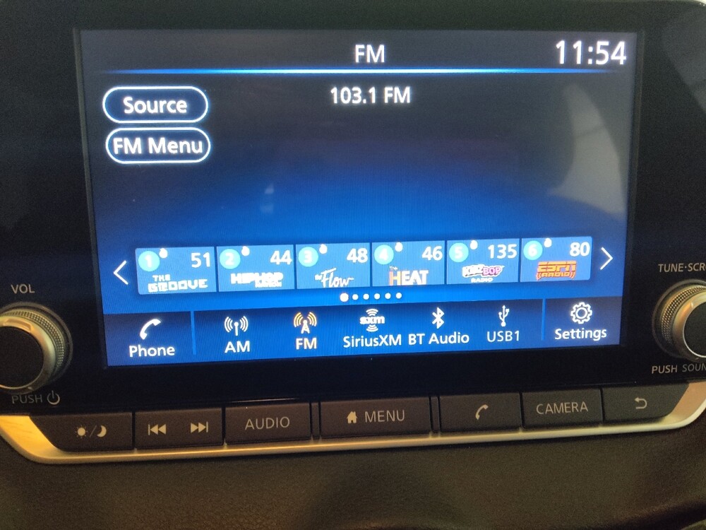 2025 Nissan Sentra in Salem, VA 24153 - 18141075 25