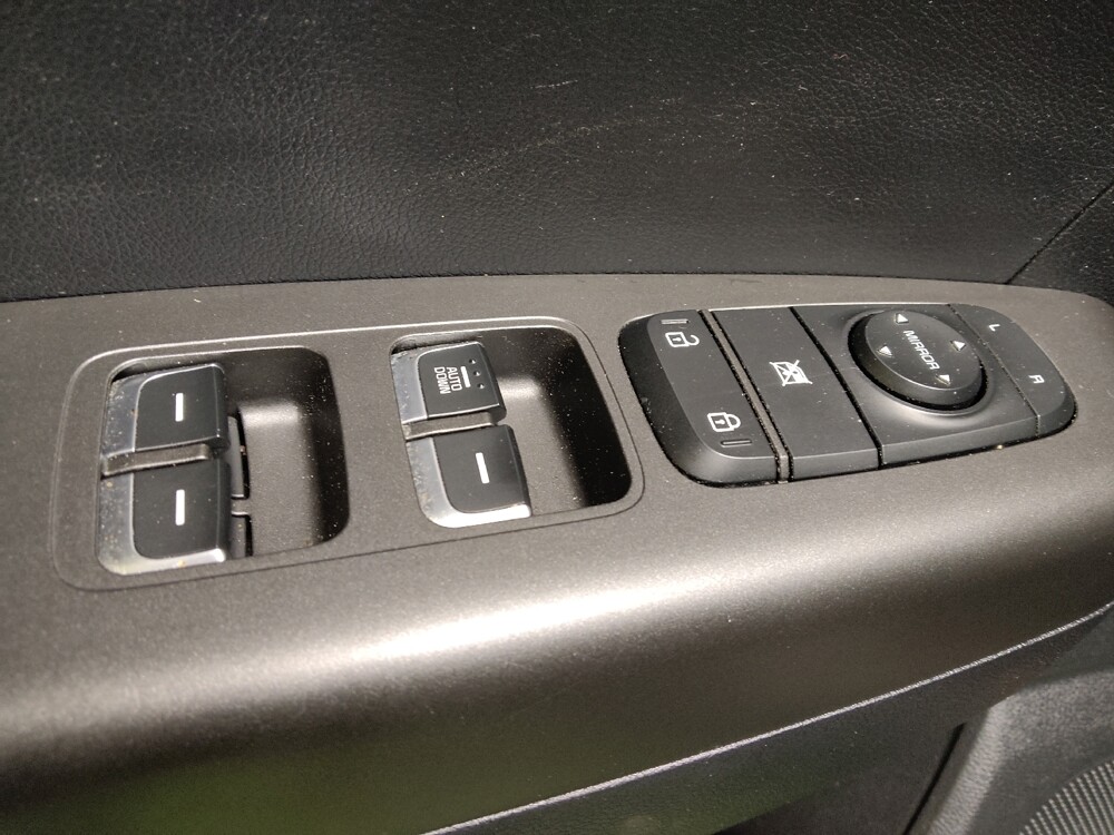 2021 Kia Sportage in Raleigh, NC 27604 - 18141085 27