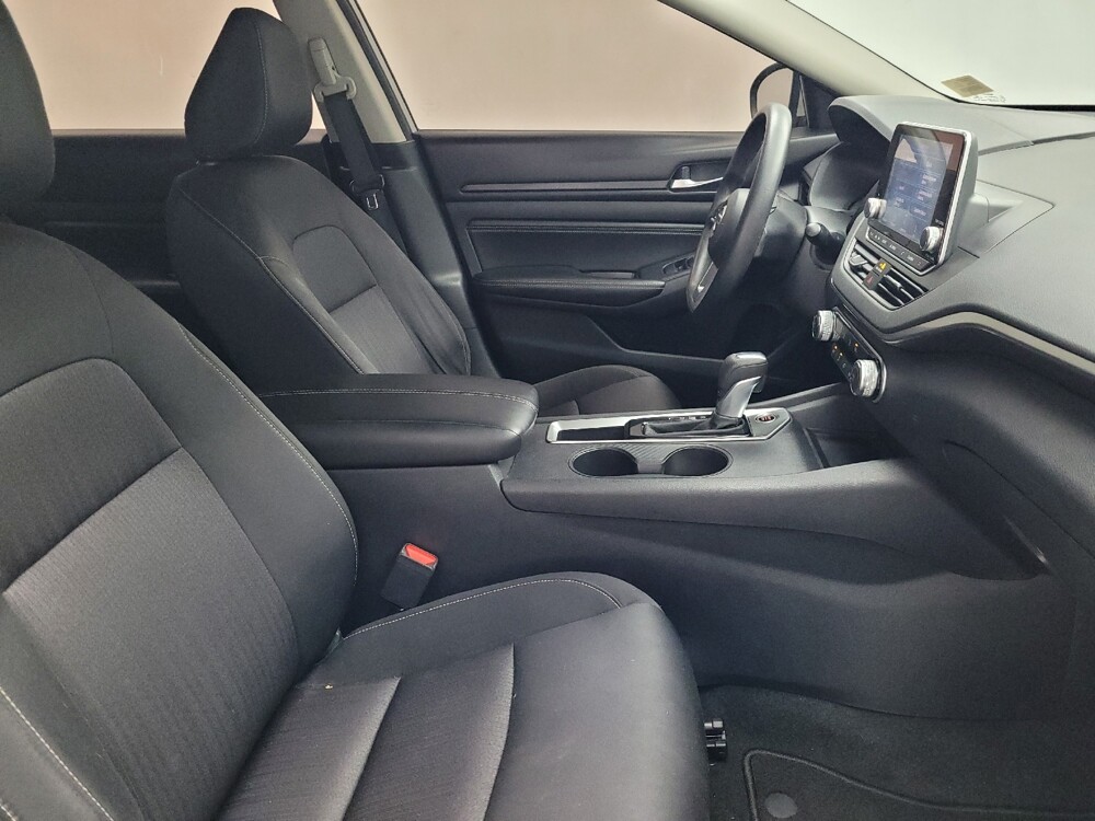 2020 Nissan Altima in Memphis, TN 38115 - 18141102 21