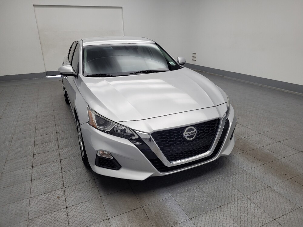 2020 Nissan Altima in Memphis, TN 38115 - 18141102 14
