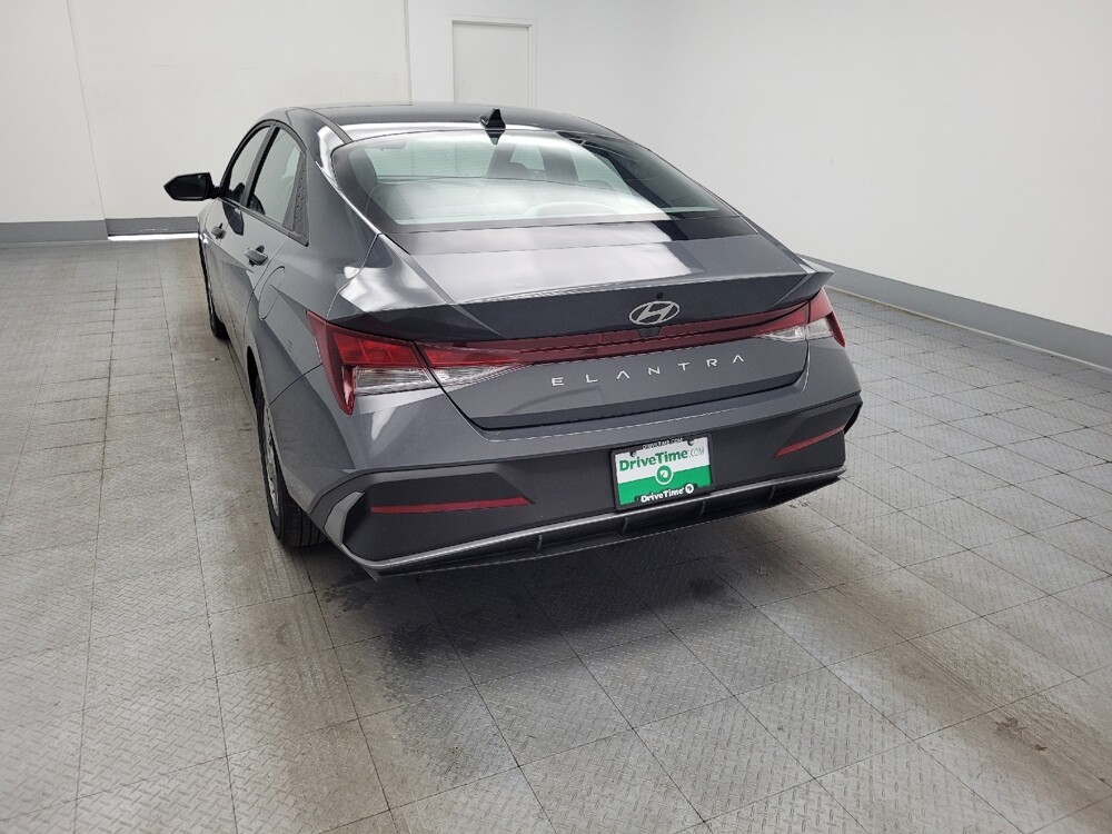 2025 Hyundai Elantra in Memphis, TN 38128 - 18141103 6