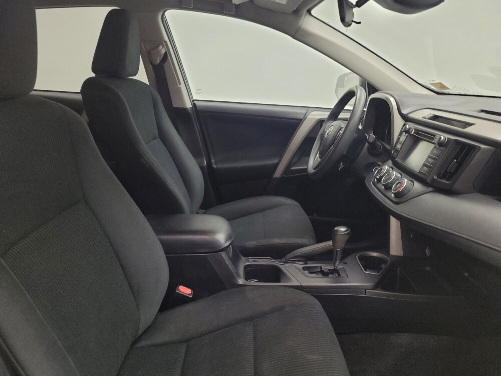 2018 Toyota RAV4 in Memphis, TN 38115 - 18141105 21