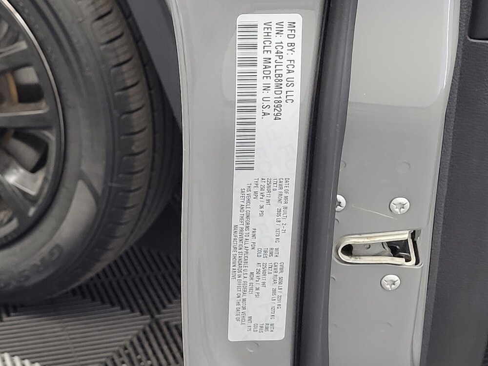 2021 Jeep Cherokee in Houston, TX 77060 - 18141118 33