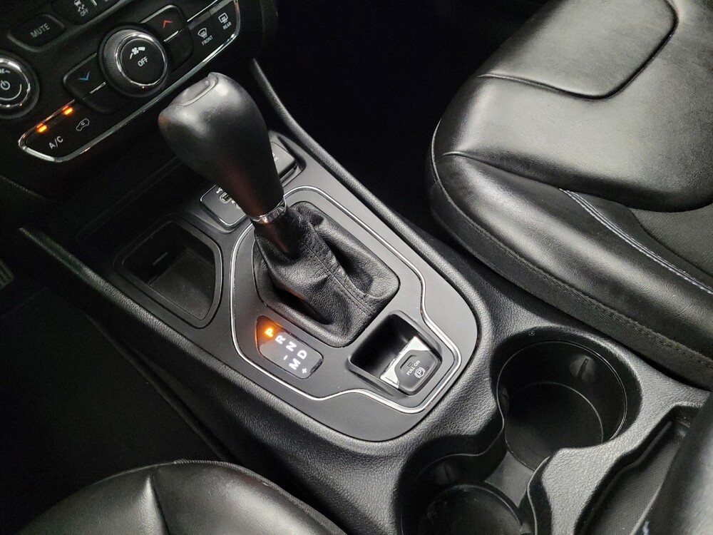 2021 Jeep Cherokee in Houston, TX 77060 - 18141118 26