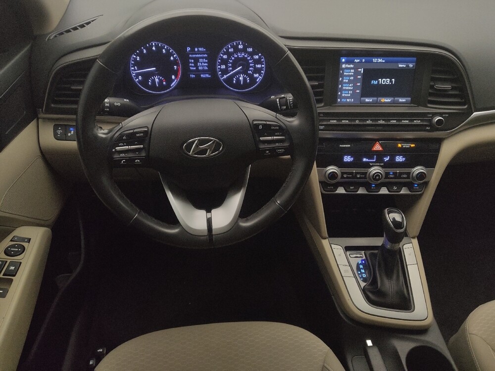 2020 Hyundai Elantra in Live Oak, TX 78233 - 18141120 22