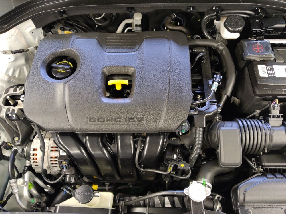 2020 Hyundai Elantra in Live Oak, TX 78233 - 18141120 30