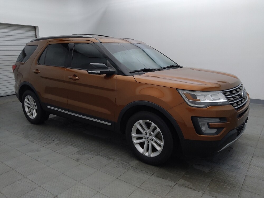 2017 Ford Explorer in Live Oak, TX 78233 - 18141122 11