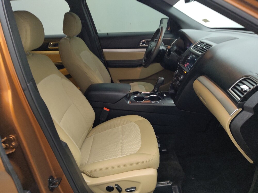 2017 Ford Explorer in Live Oak, TX 78233 - 18141122 21