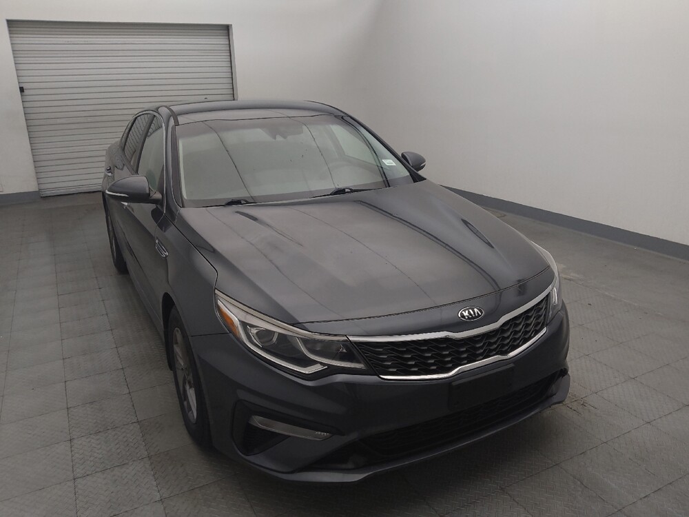 2020 Kia Optima in Live Oak, TX 78233 - 18141123 14