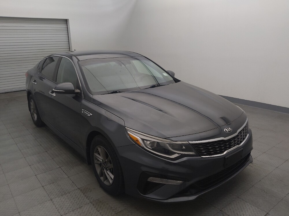 2020 Kia Optima in Live Oak, TX 78233 - 18141123 13